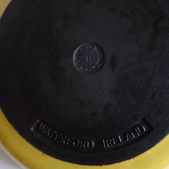 VINTAGE 11” SKILLET WATERFORD IRELAND COLORCAST YELLOW ENAMEL CAST IRON SKILLET - Picture 12 of 15